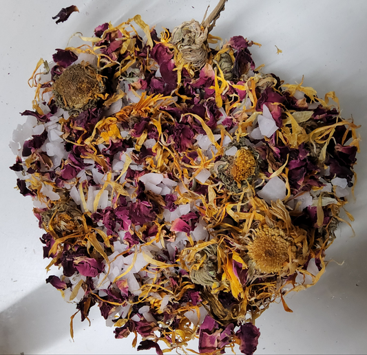 Postpartum Health : Herbal Bathing Salts